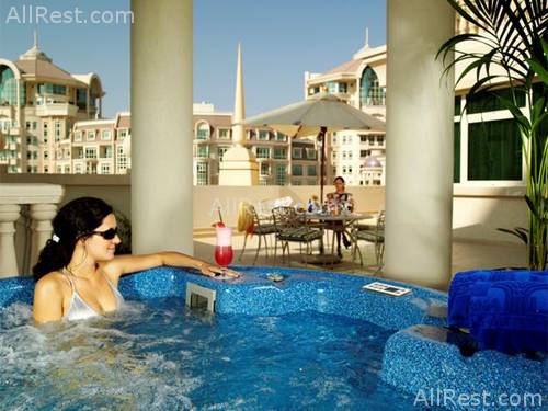Al Murooj Rotana Suites 38